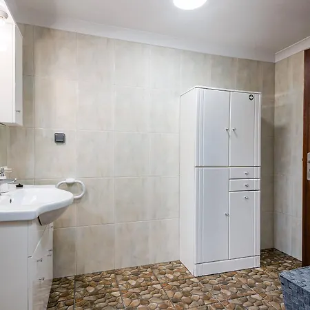 By Galmi * Santana (Madeira)