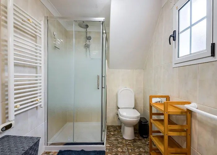 By Galmi Villa Santana (Madeira)